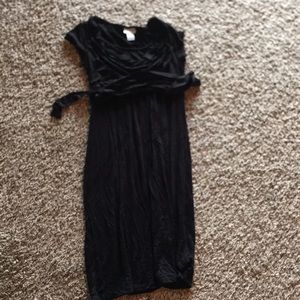 Black maternity dress
